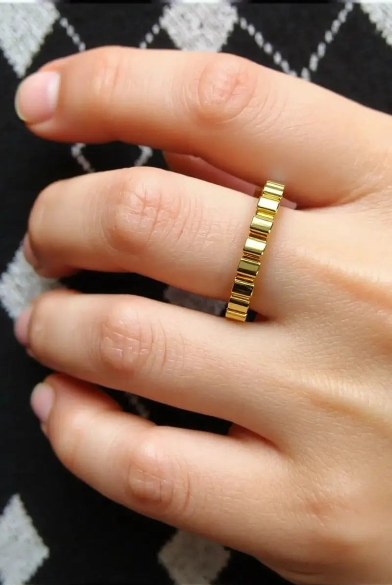 Allure Ring