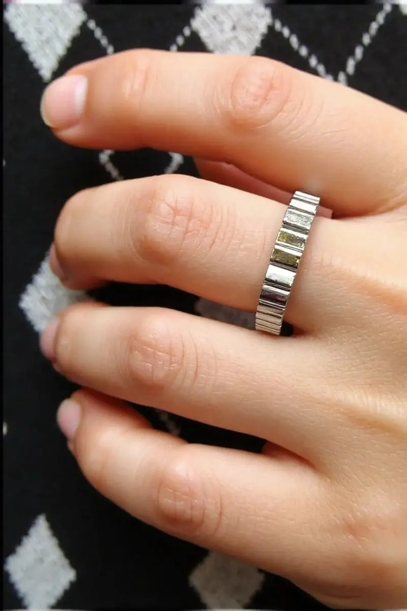 Allure Ring
