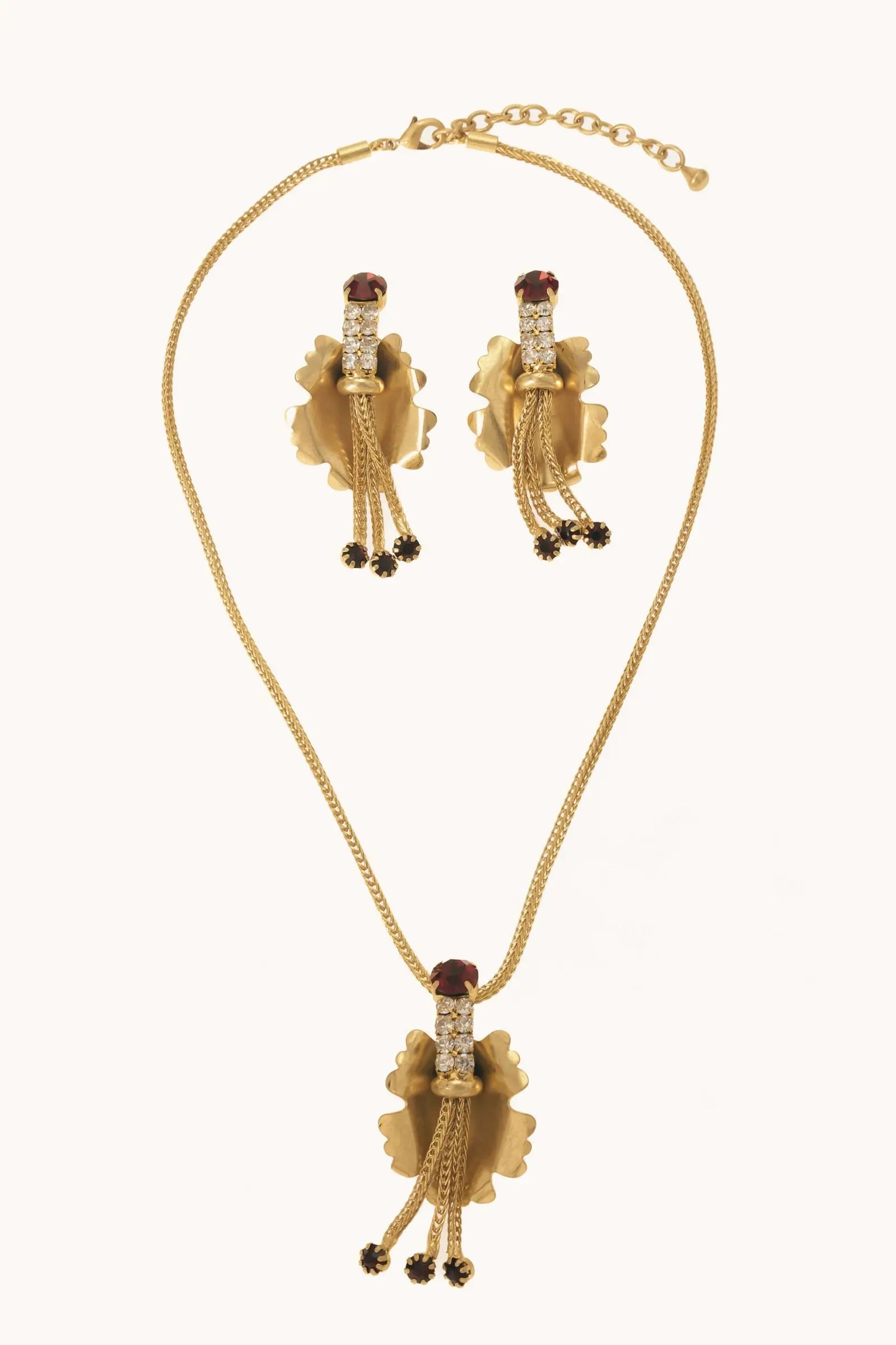 Shop Aura Gold Pendant Jewelry Set