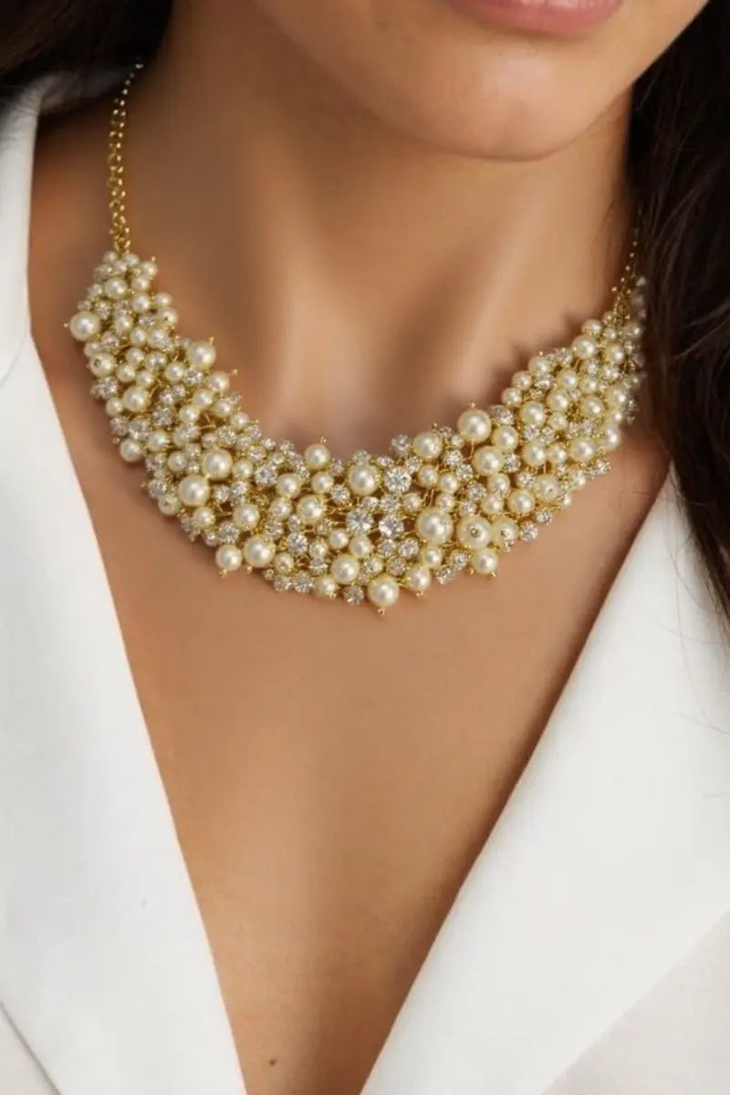 Baby's Breath Faux Pearl & Rhinestone Cluster Necklace All-Glows