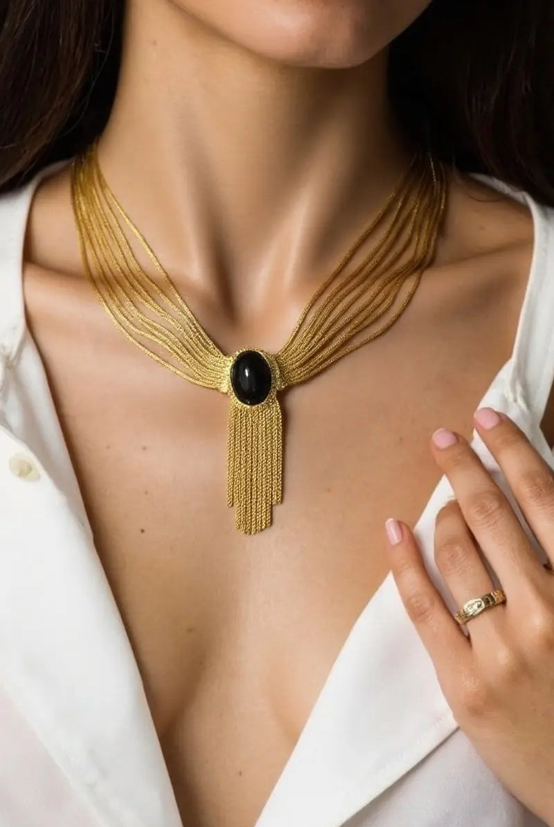 Eclipse Vintage Tassels Necklace Black