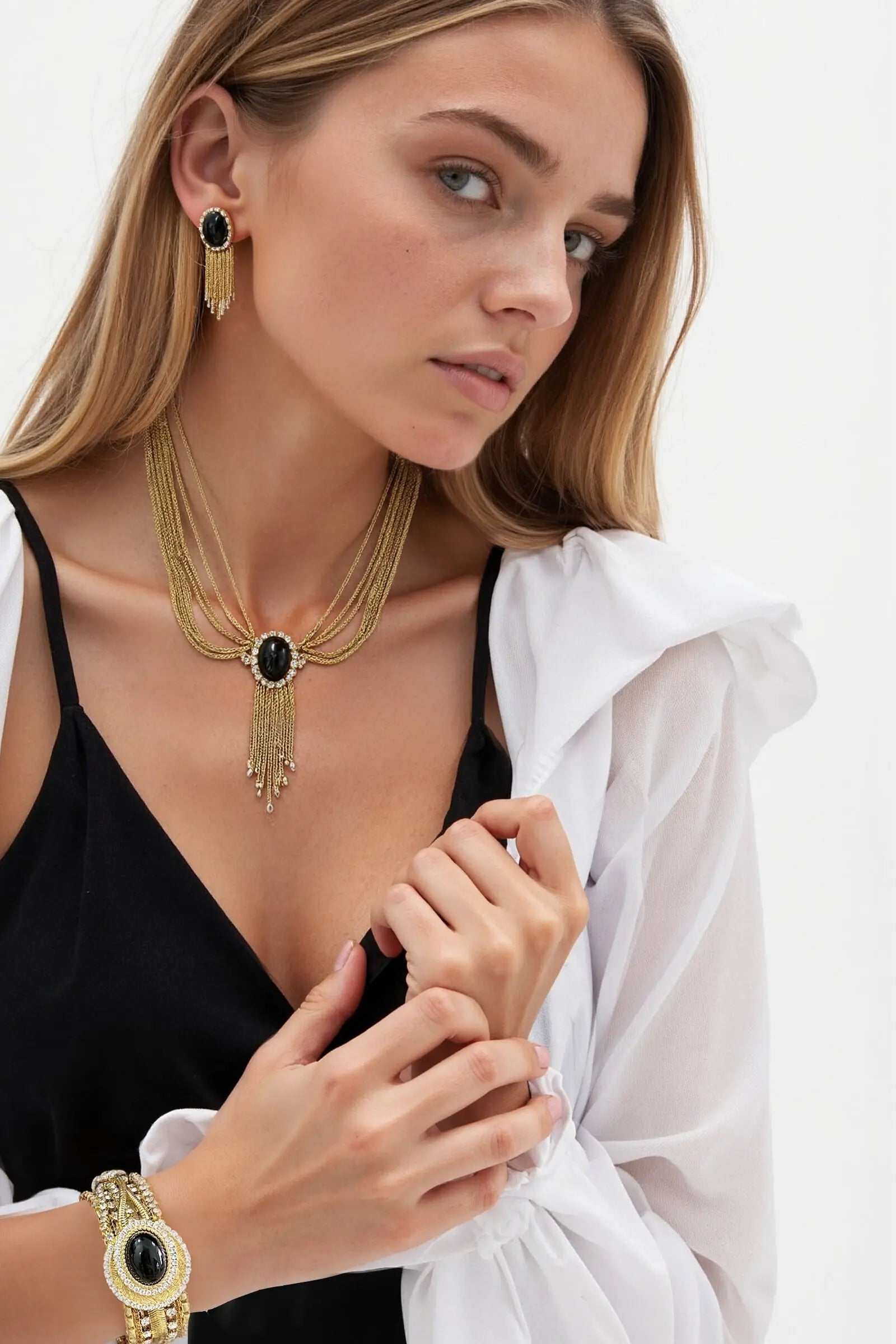 Eclipse Vintage Tassels Necklace and Earrings