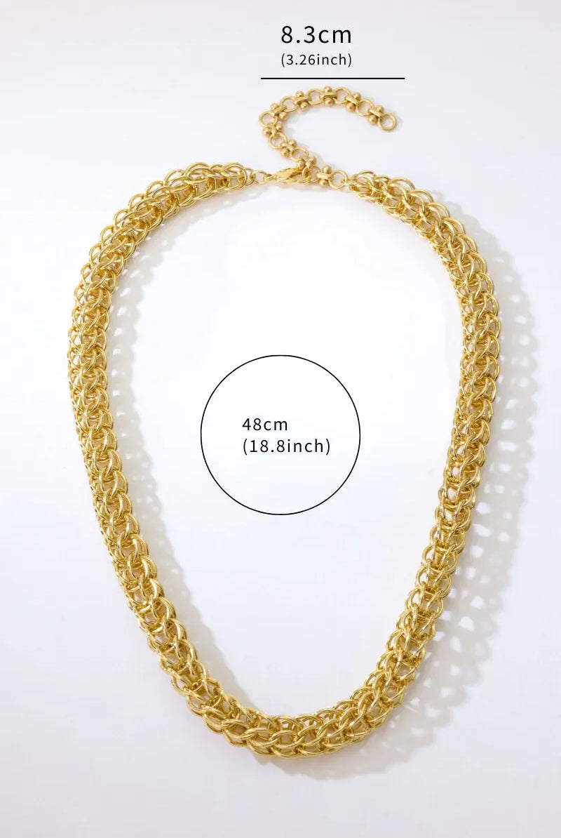 Buy Luxurious Gold Necklaces Online