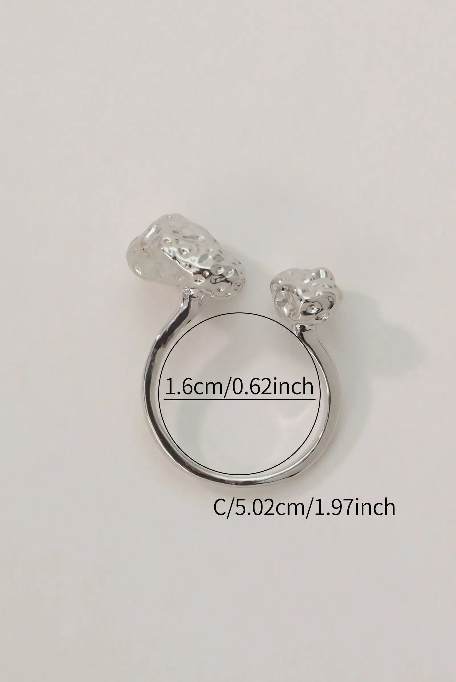 Luxurious Platinum Plated Ring