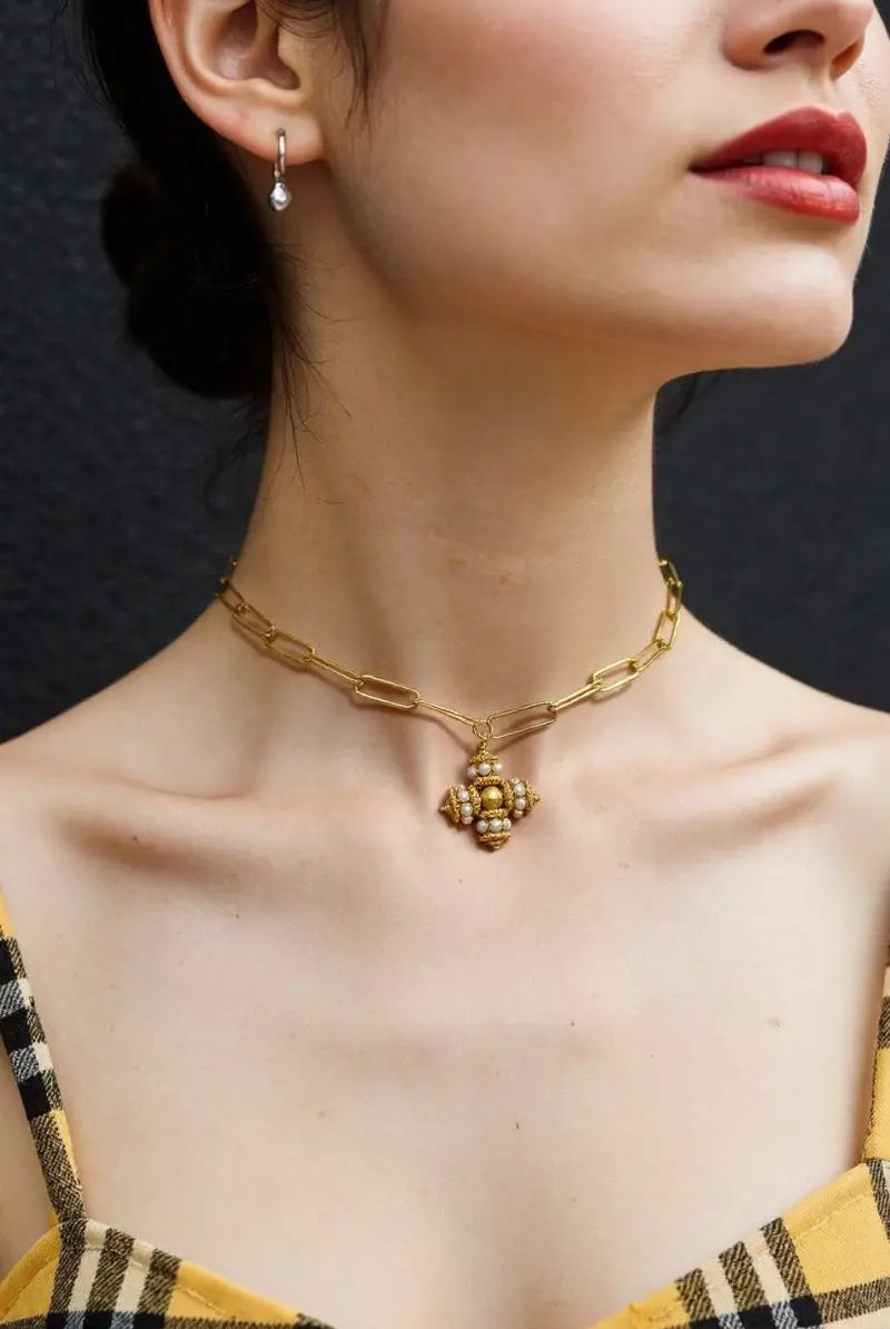 Opulence Pearl Necklace