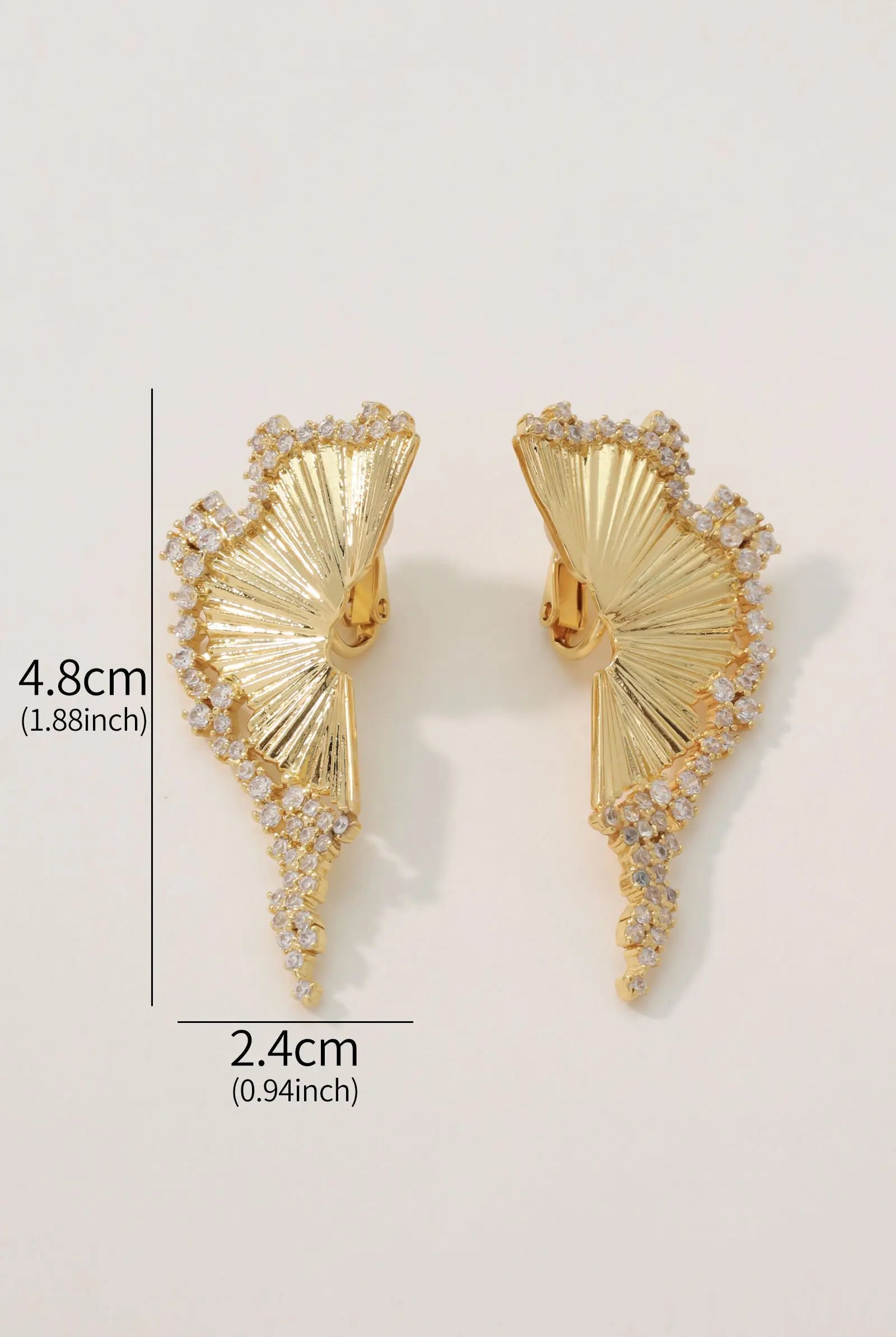 Radiance Earring Clip: Ginkgo Leaf Design with Cascading Zirconia Stones All-Glows