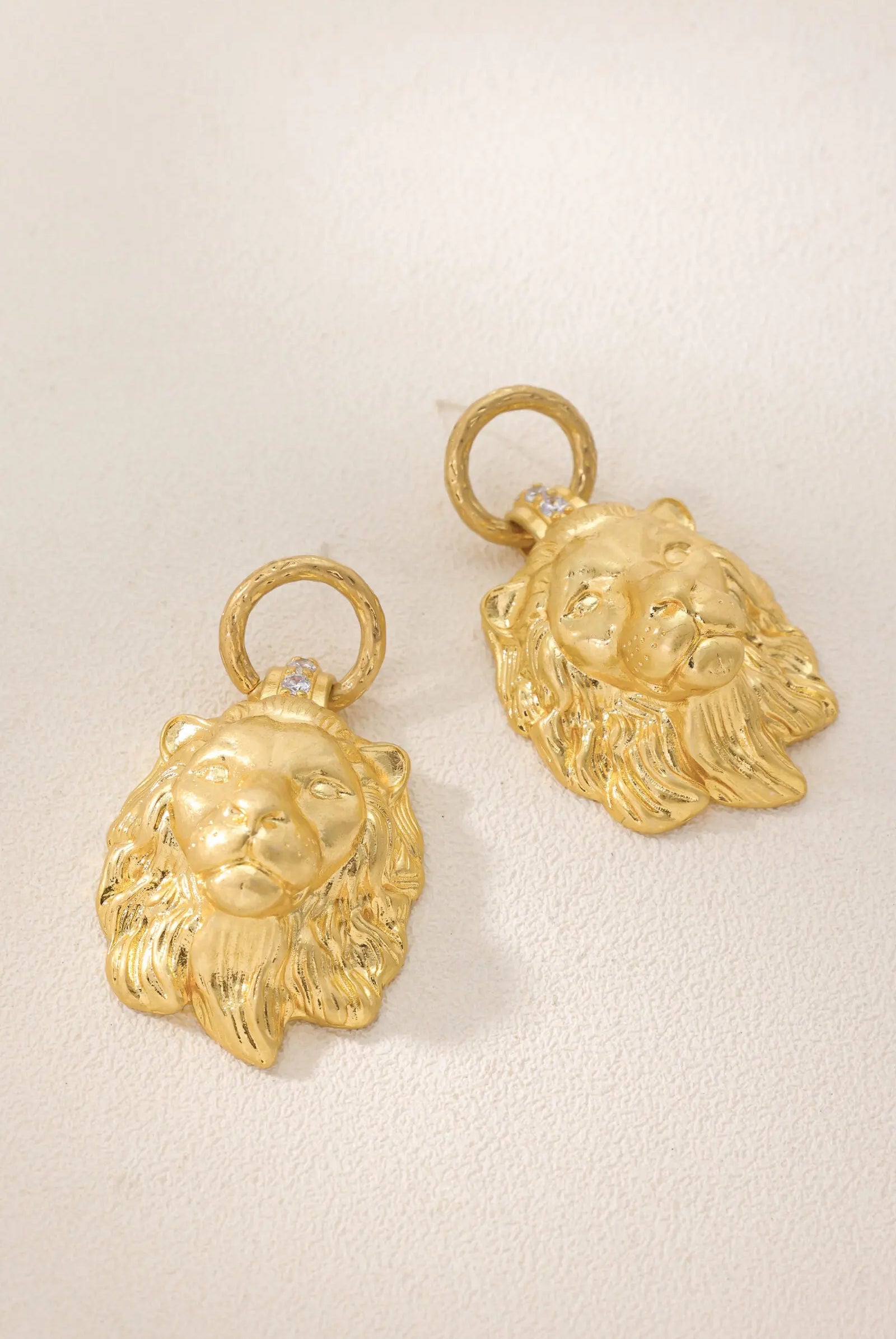 Safari Collection – Fierce Lion Head Earrings – 18K Gold-Plated Brass Lion Pendant All-Glows