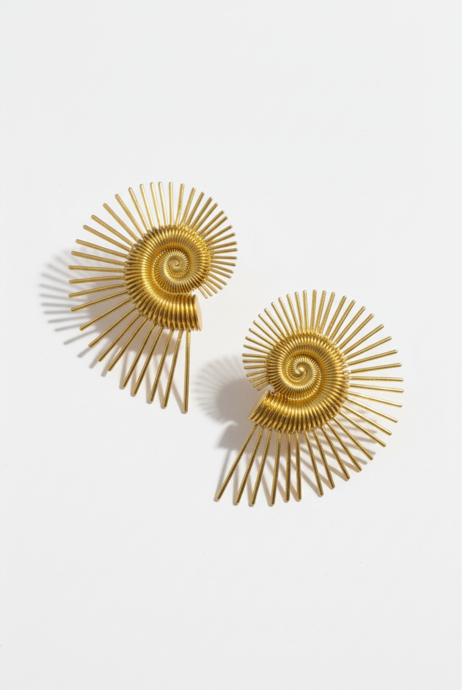 19g golden nautilus spiral earrings, architectural Fibonacci geometric jewelry.