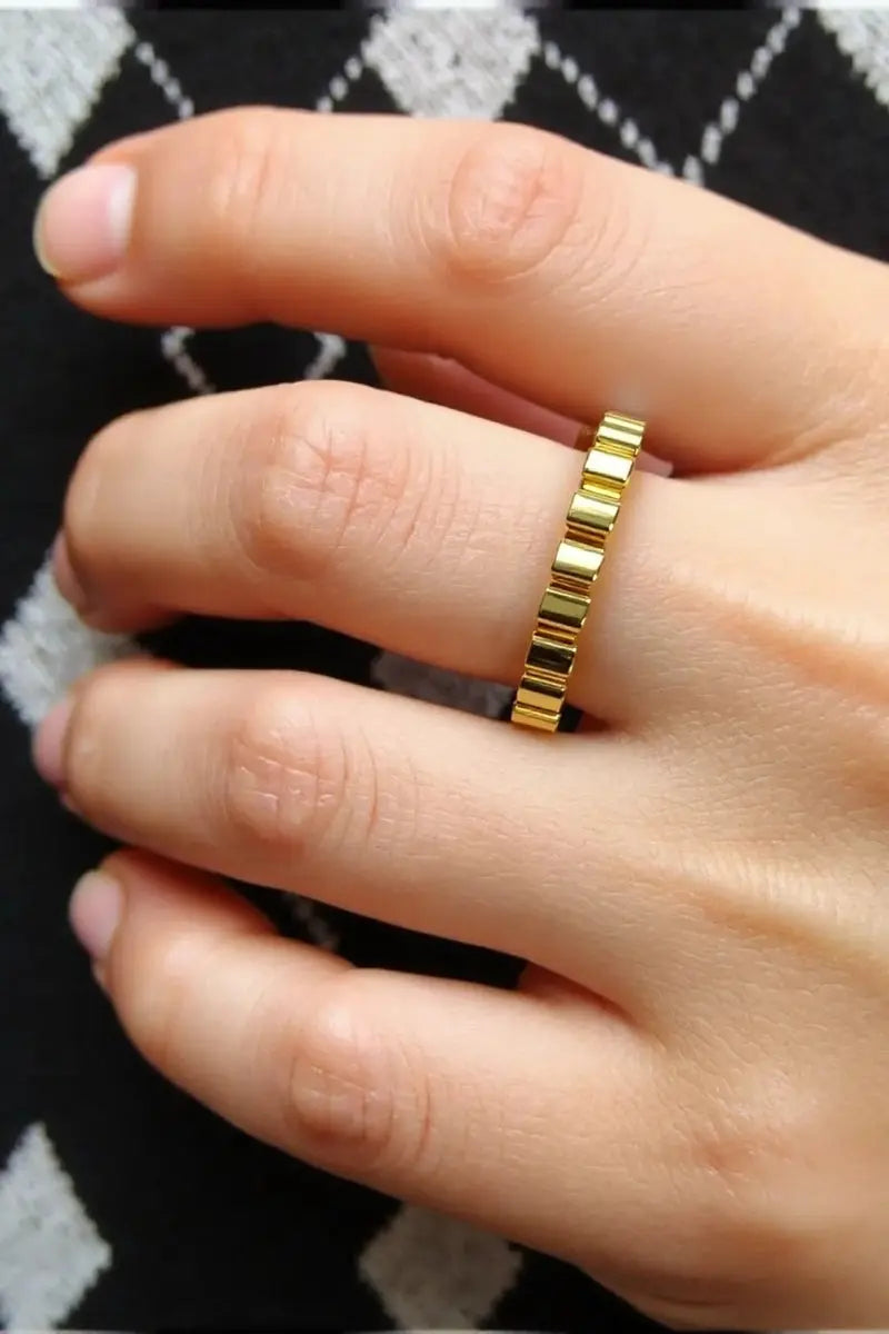 Allure Ring 