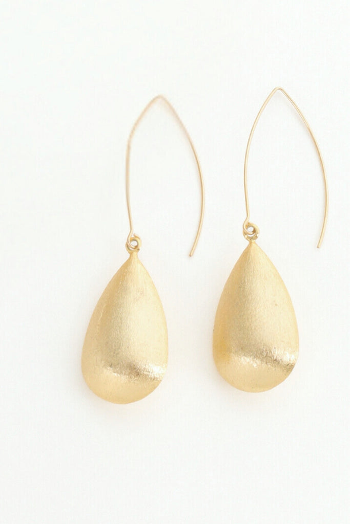 Queen Earrings – 18K Gold-Plated Brass Drop Earrings with Textured Olive-Shaped Beads All-Glows