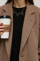 Zinnia Necklace in Gold – Elegant and Timeless Statement Piece